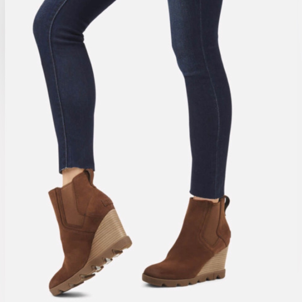 SOREL JOAN UPTOWN CHELSEA - Brand New With Tags and Original Box